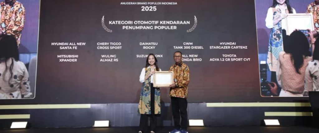 Manajer Panggung Apple menyempurnakan garis, memperpanjang latihan